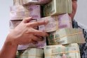 "Đại gia" 4 lần tr&uacute;ng số, cuối đời chăn heo thu&ecirc;