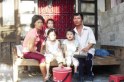 Chồng dị tật b&aacute;n v&eacute; số nu&ocirc;i vợ t&acirc;m thần