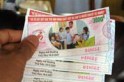 Thừa Thi&ecirc;n-Huế: V&eacute; số khuyến học l&agrave;m khổ học sinh
